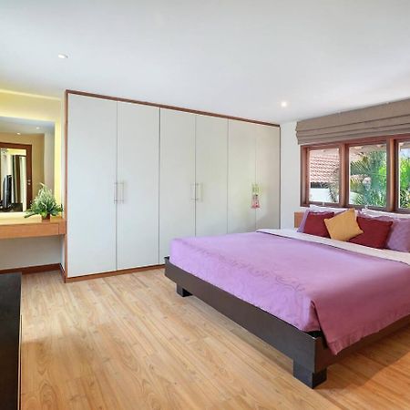 Super Value 4 Bedroom, Walk To Bintang Supermarket スミニャック エクステリア 写真